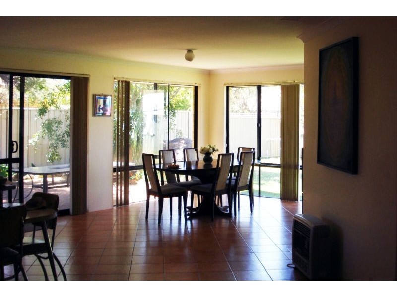 18 Amberley Loop, Dunsborough WA 6281