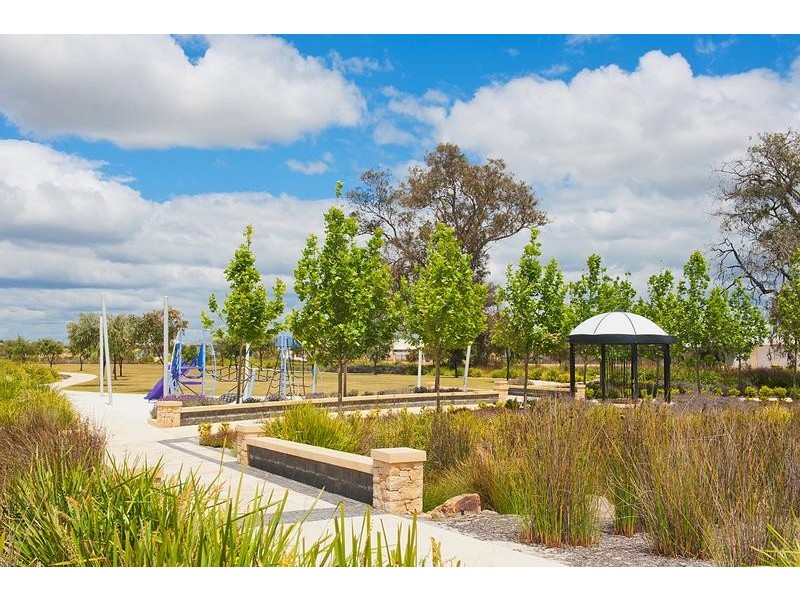 8 Avignon Vista, Yalyalup WA 6280