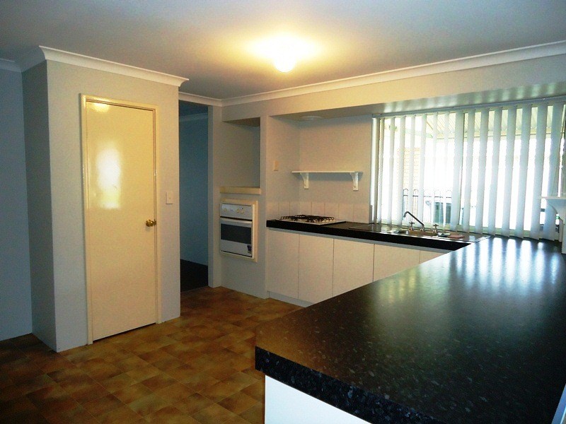 20 Dotterell Crescent, Geographe WA 6280