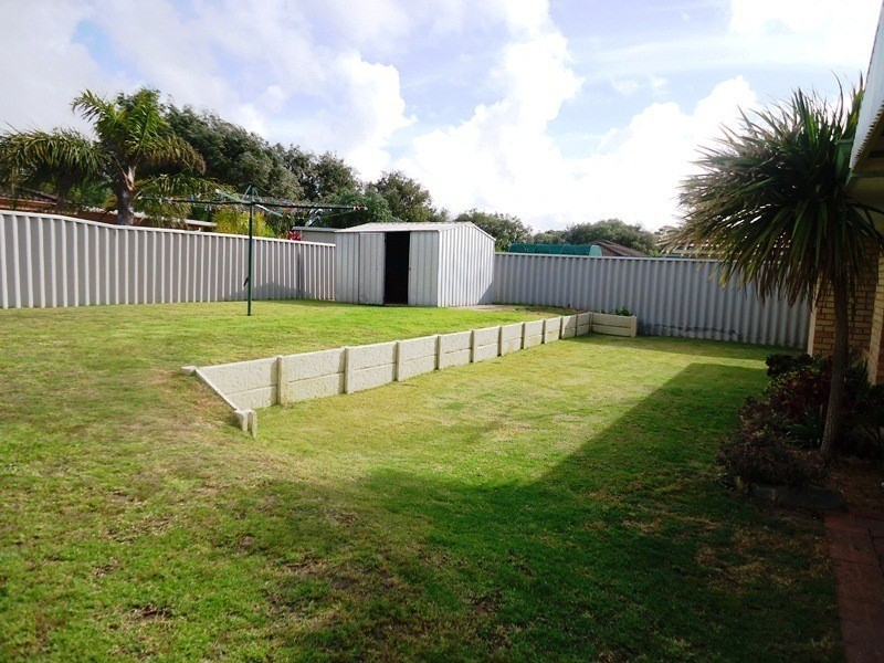 20 Dotterell Crescent, Geographe WA 6280