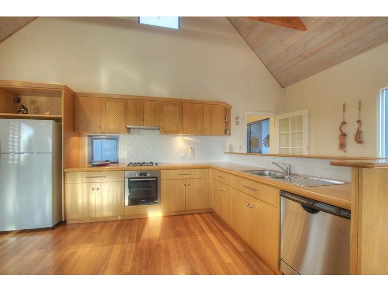 4 Mainbreak View, Yallingup WA 6282