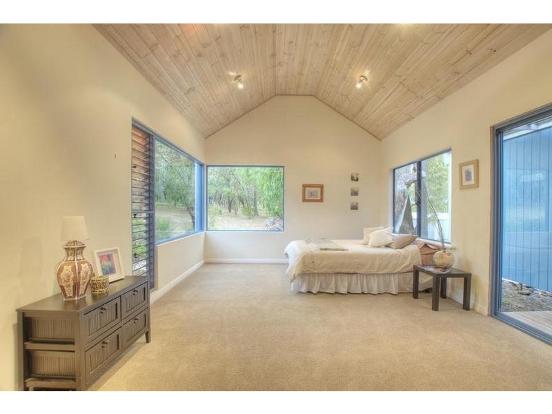 4 Mainbreak View, Yallingup WA 6282