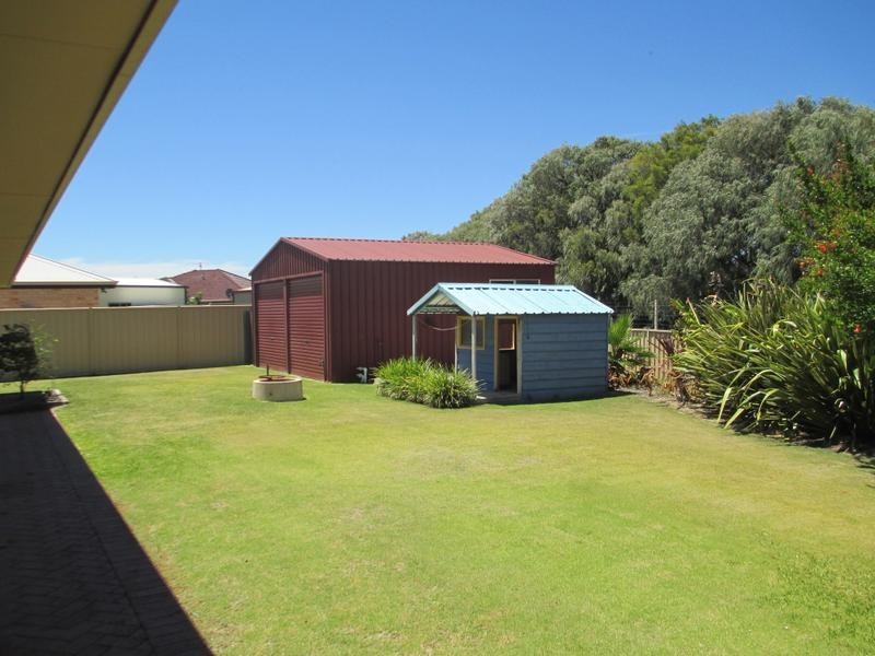 6 Shelduck Court VIA Broadwater, Busselton WA 6280