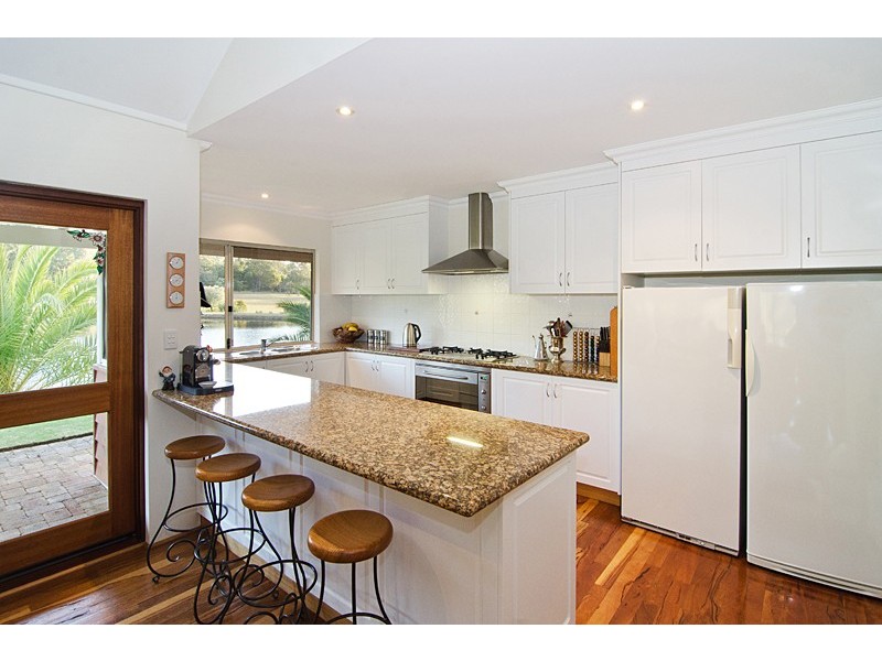 100 Hoey Road, Bramley WA 6285