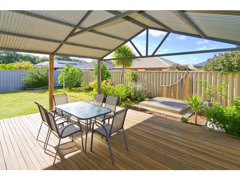 8 Musk Close, Broadwater WA 6280