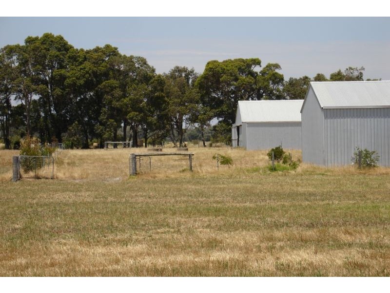 212 Ruabon Road, Ruabon WA 6280