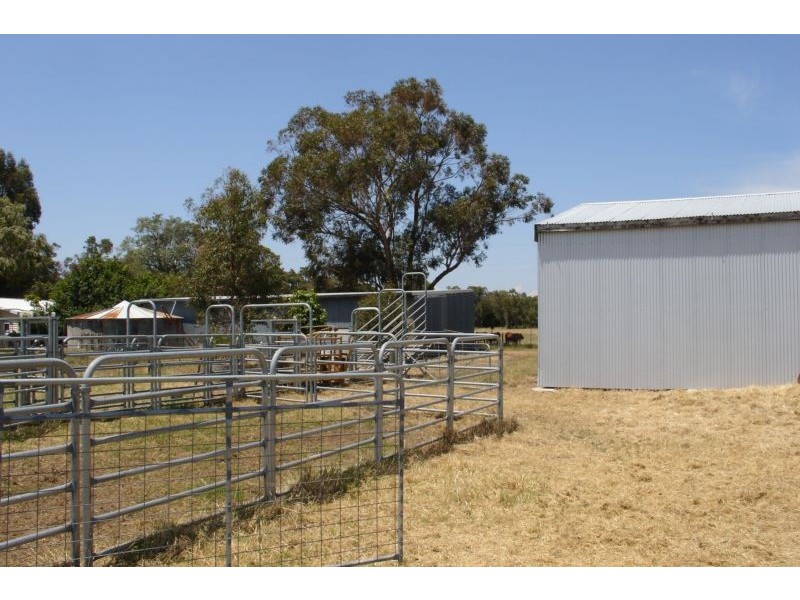 212 Ruabon Road, Ruabon WA 6280