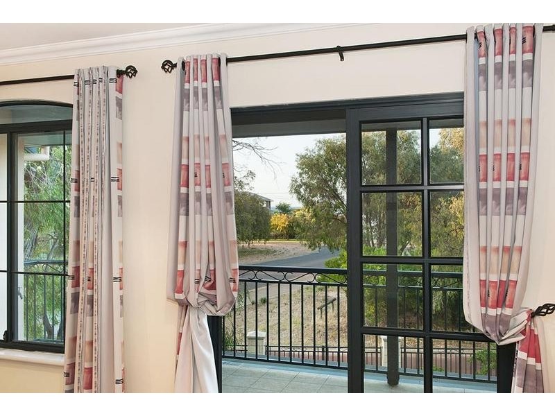 1/1 Swan Street, Busselton WA 6280