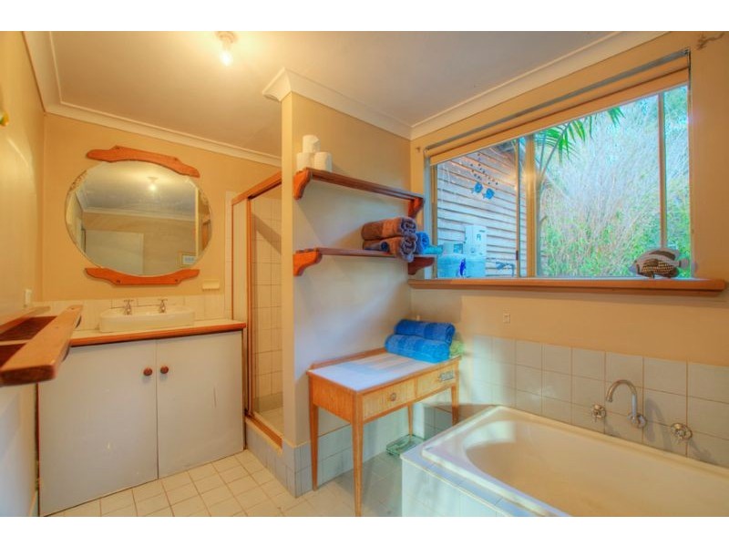 7 Corymbia Close, Yallingup WA 6282