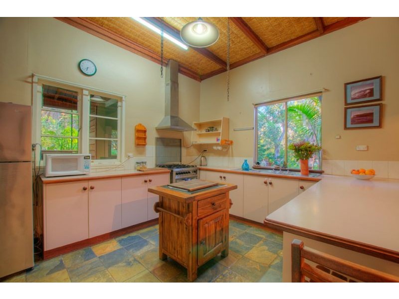 7 Corymbia Close, Yallingup WA 6282