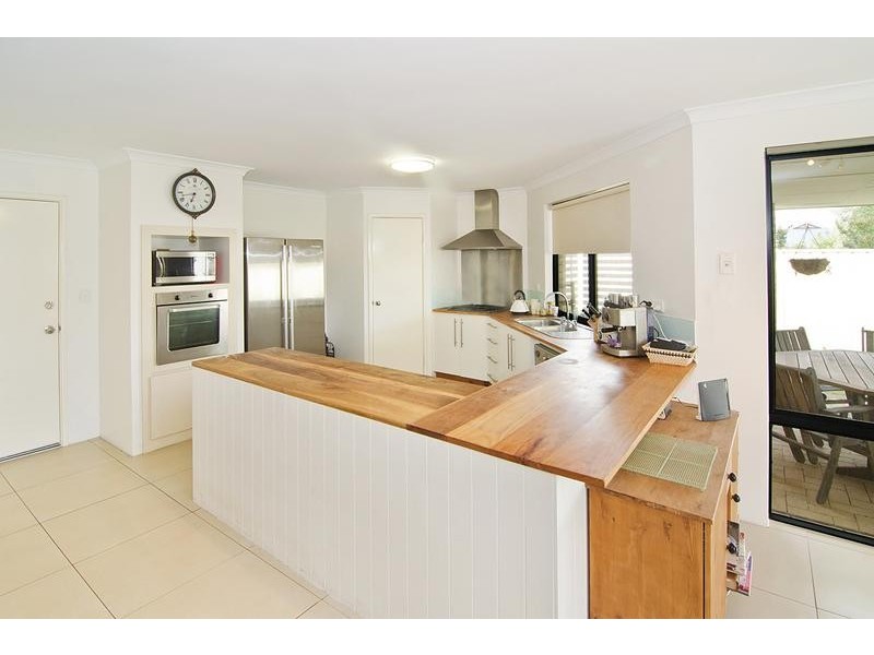 36 Edith Agnes Circle, West Busselton WA 6280
