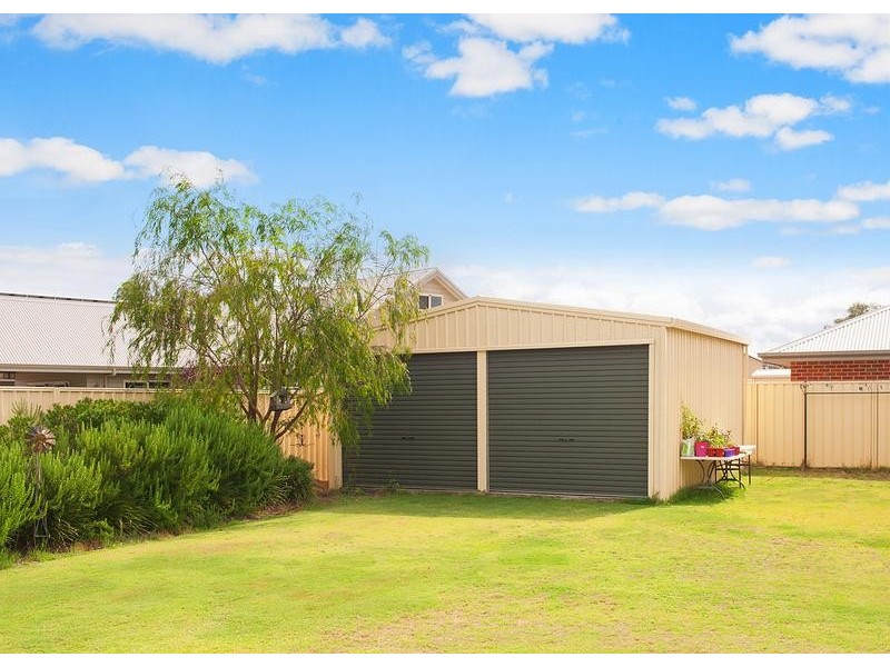 36 Edith Agnes Circle, West Busselton WA 6280