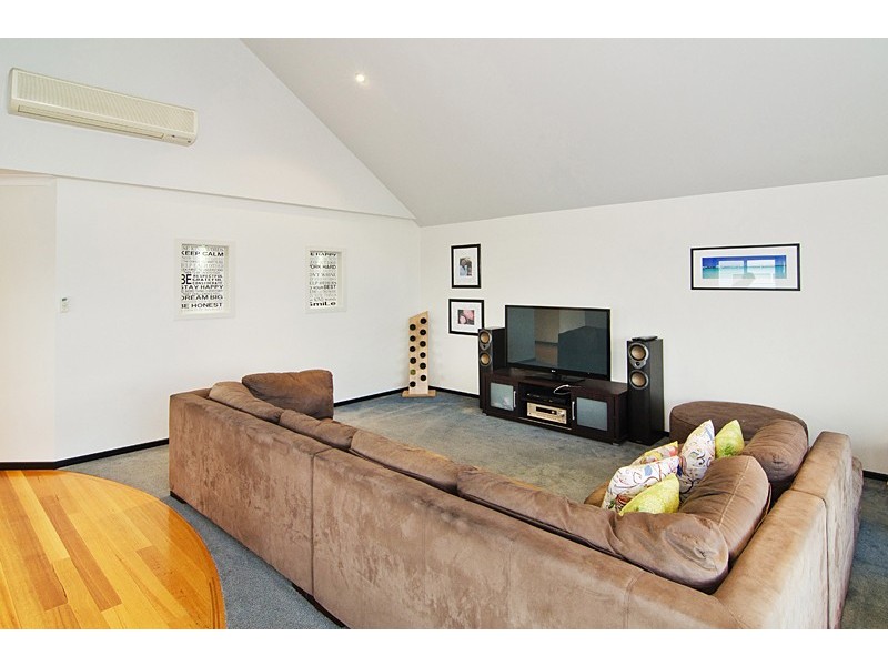 39 Amberley Loop, Dunsborough WA 6281