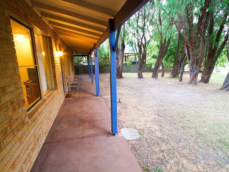 136 Gifford Road, Dunsborough WA 6281