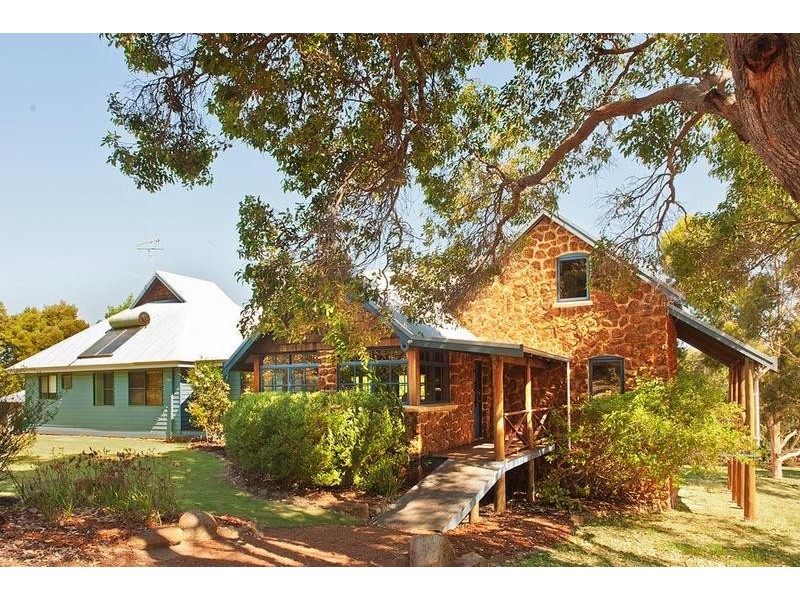 182 Brushwood Brook Drive, Yallingup WA 6282
