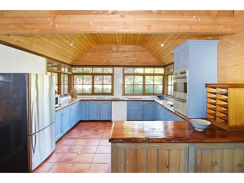 182 Brushwood Brook Drive, Yallingup WA 6282