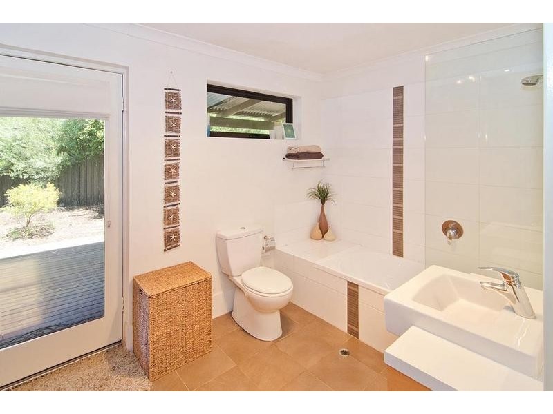 9 Redwood Close, West Busselton WA 6280