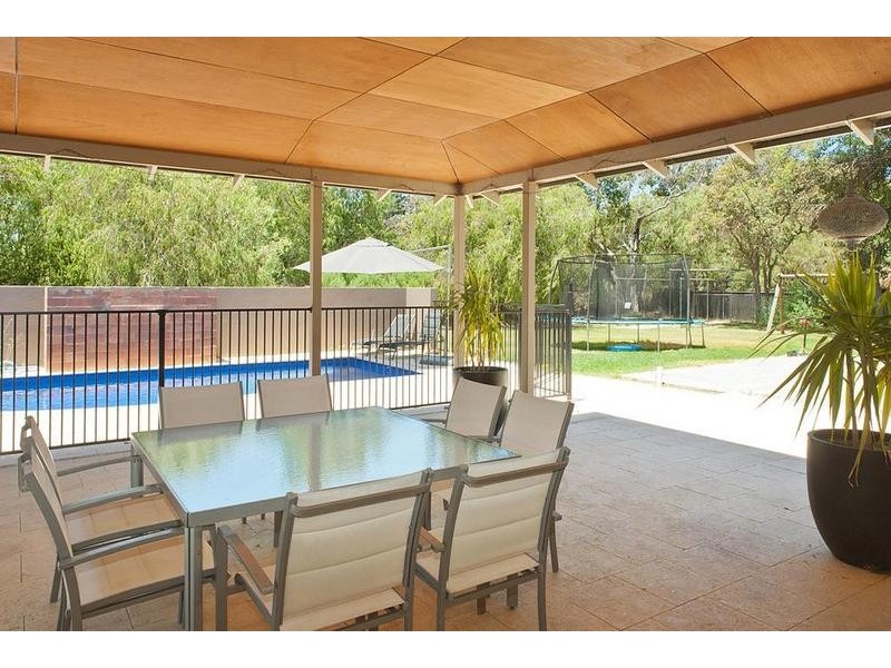 9 Redwood Close, West Busselton WA 6280