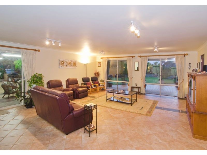 34 Annie Lysle Place, Yallingup WA 6282