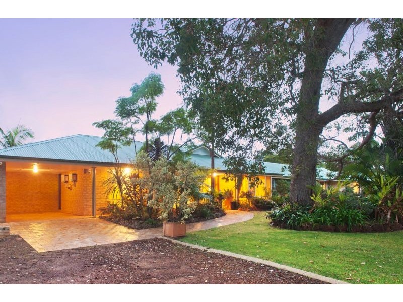 34 Annie Lysle Place, Yallingup WA 6282