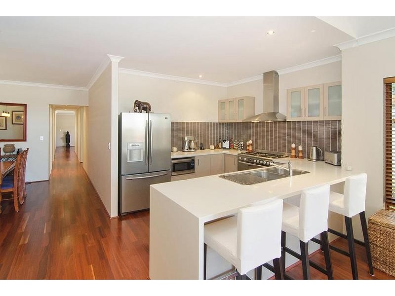 49B Thomas Street, Busselton WA 6280