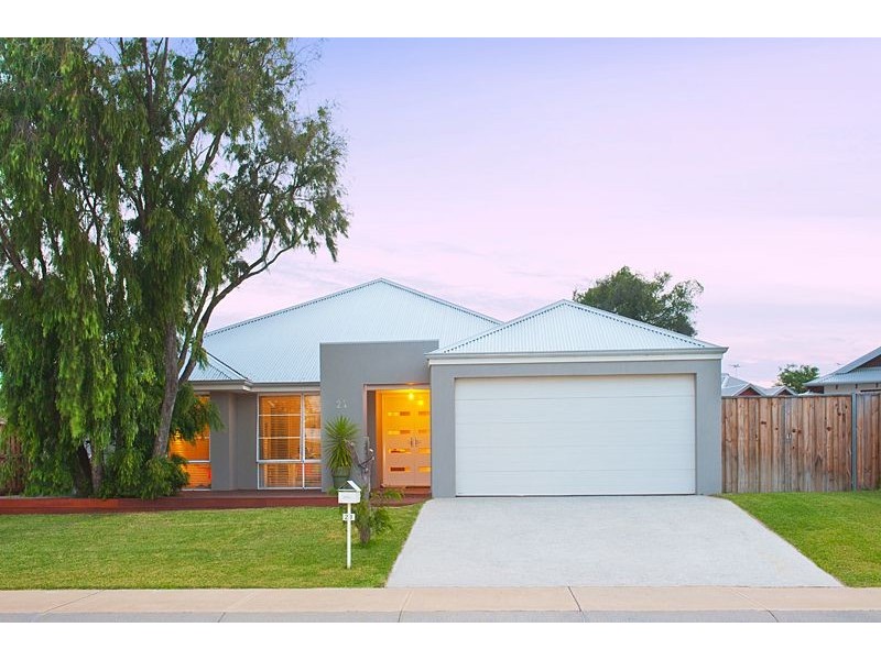 21 Gibson Drive, Dunsborough WA 6281