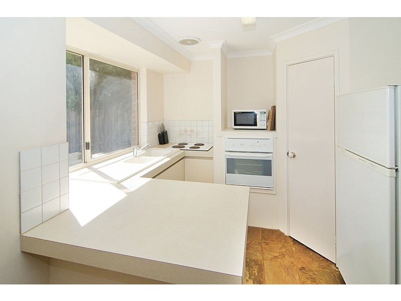 2/25 Seattle Court, Quindalup WA 6281