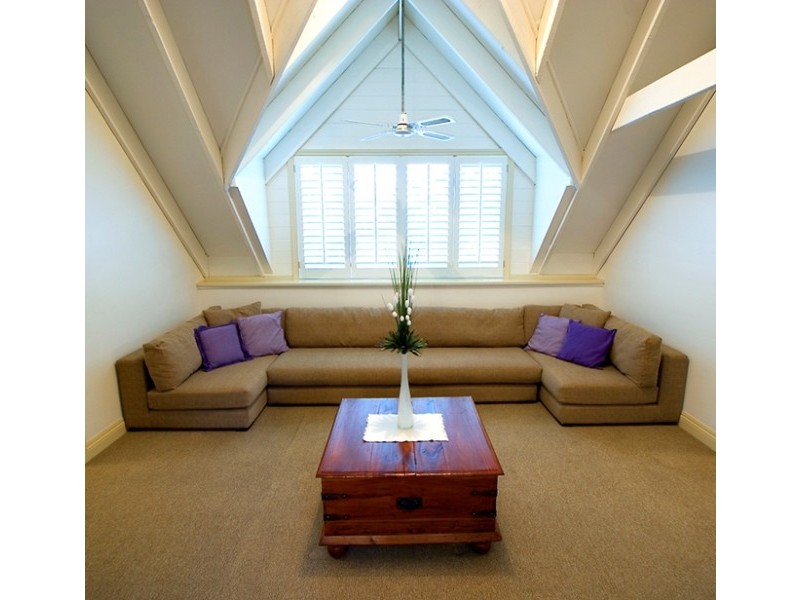 24 Caladenia Close, Eagle Bay WA 6281