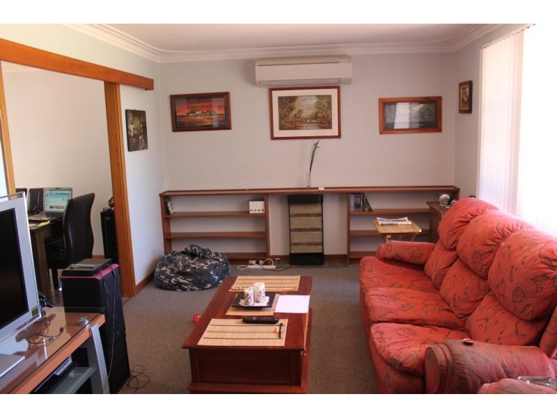 13 Reynolds Street, Busselton WA 6280