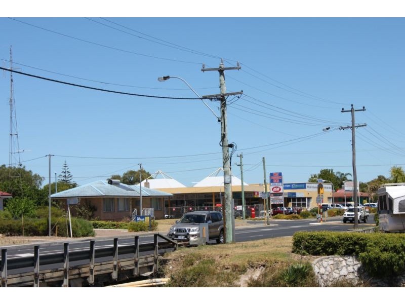 13 Reynolds Street, Busselton WA 6280