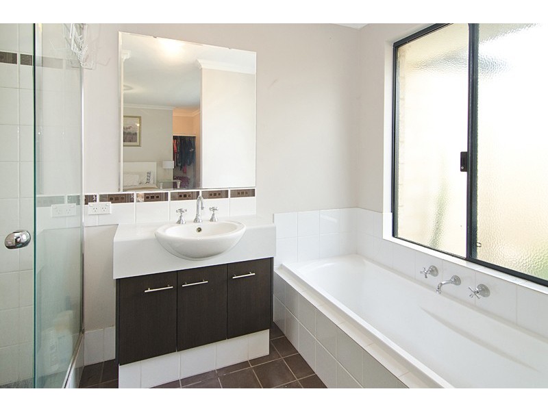 21 Oakmont Crescent, Dunsborough WA 6281