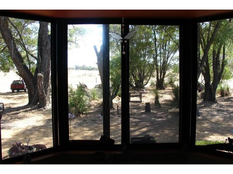 730 Capel Tutunup Road, Tutunup WA 6280