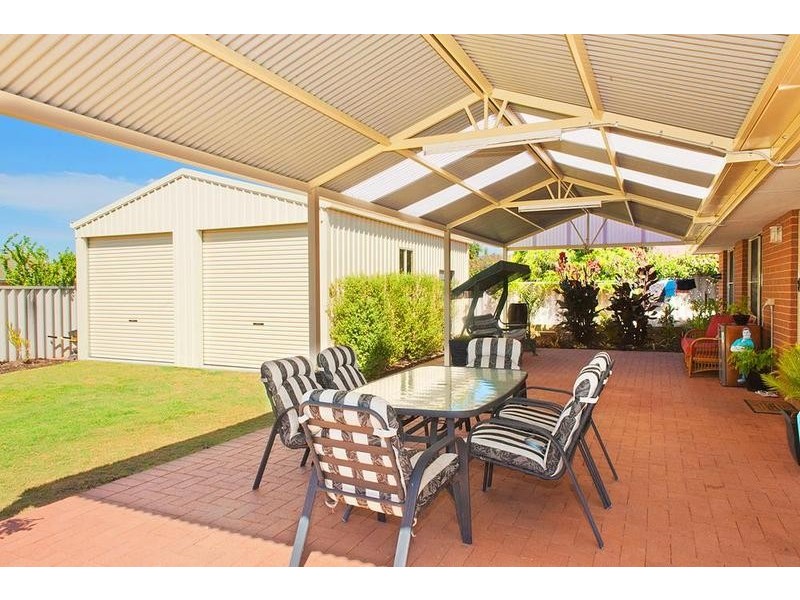 24 Lancaster Drive, West Busselton WA 6280