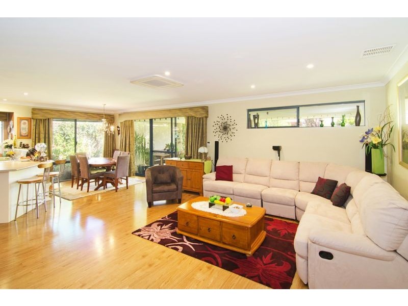 6 Swift Close, Broadwater WA 6280