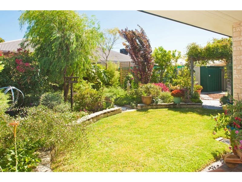 6 Swift Close, Broadwater WA 6280