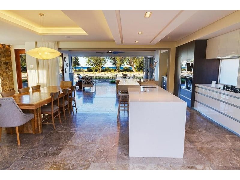 40 Geographe Bay Road, Dunsborough WA 6281