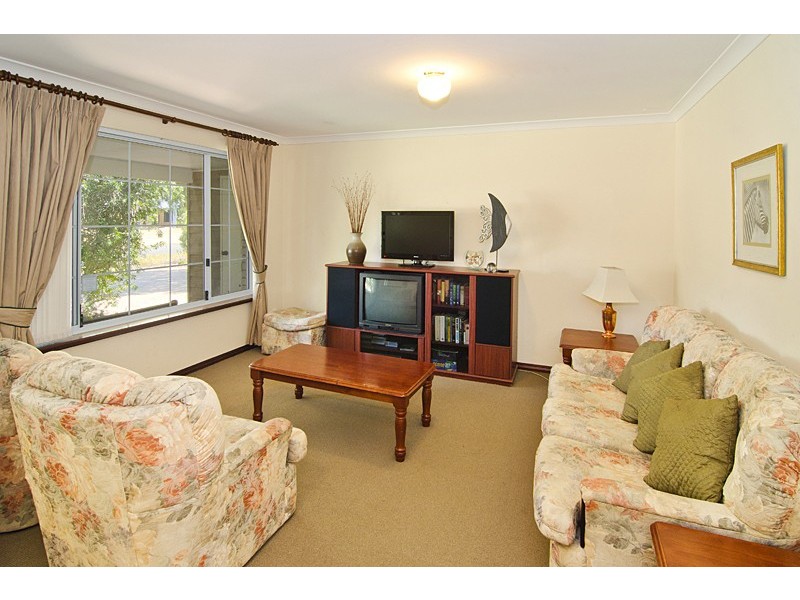 32 Windlemere Drive, Dunsborough WA 6281