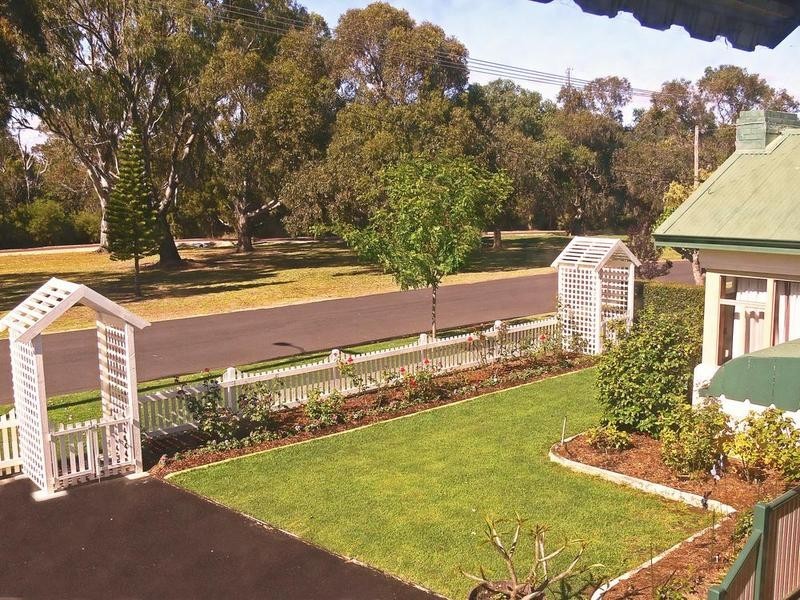 53 Southern Drive, Busselton WA 6280