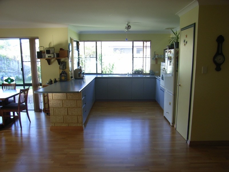 21 Lorikeet Loop, Broadwater WA 6280