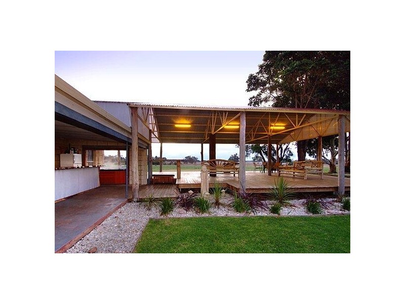 713 Gale Road, Kaloorup WA 6280