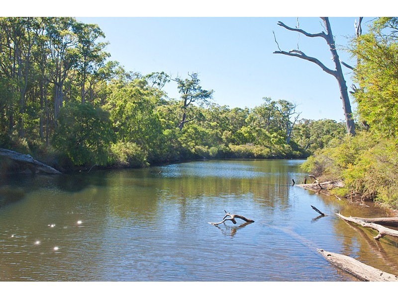 5 Riverslea Drive, Margaret River WA 6285