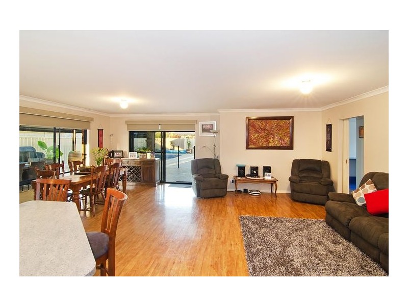 16 Haifordshire Loop, West Busselton WA 6280