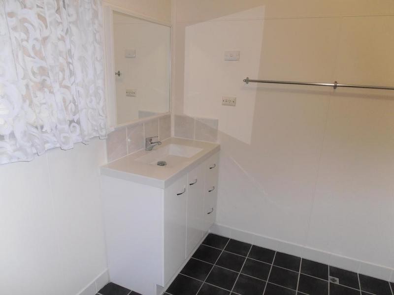 11 Derek Street, West Busselton WA 6280