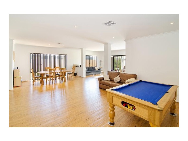 10 Durance Way, Yalyalup WA 6280