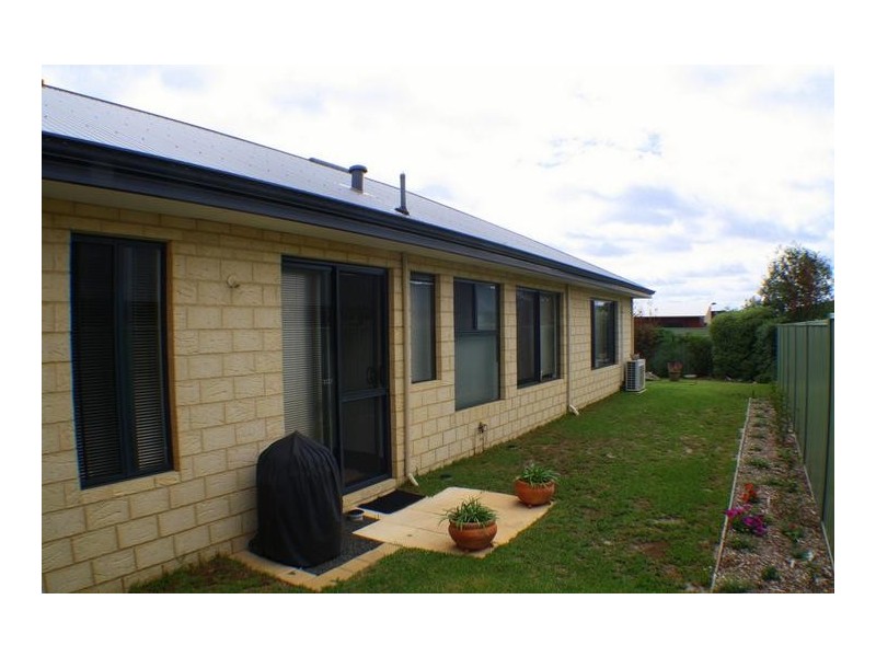 9 Westringia Loop, Margaret River WA 6285