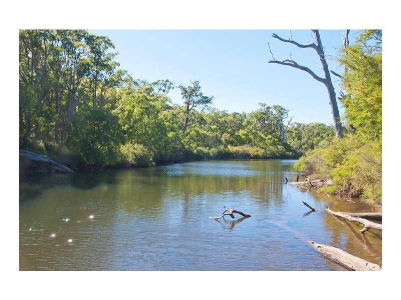 9 Westringia Loop, Margaret River WA 6285