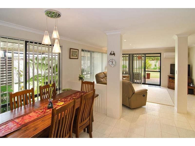 88 Lancaster Drive, West Busselton WA 6280