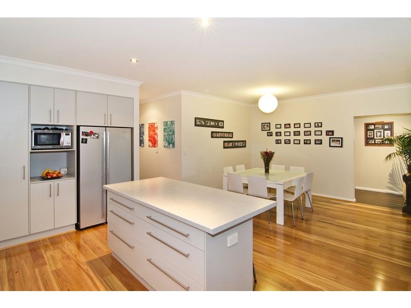 8 Tea Tree Link, Margaret River WA 6285