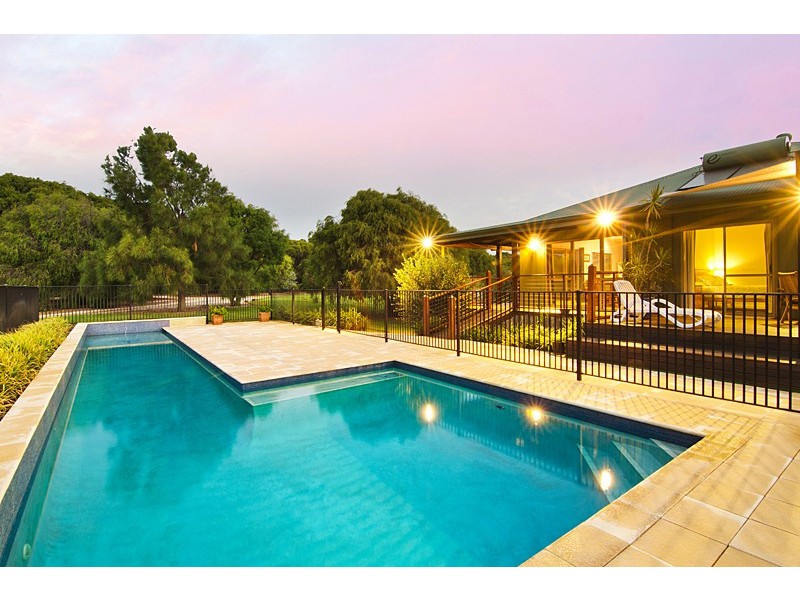 14 Brushwood Brook Drive, Yallingup WA 6282