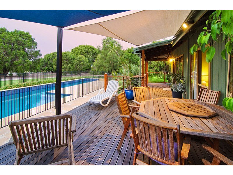 14 Brushwood Brook Drive, Yallingup WA 6282